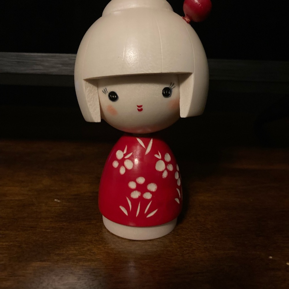Charming Red and White Kokeshi Doll